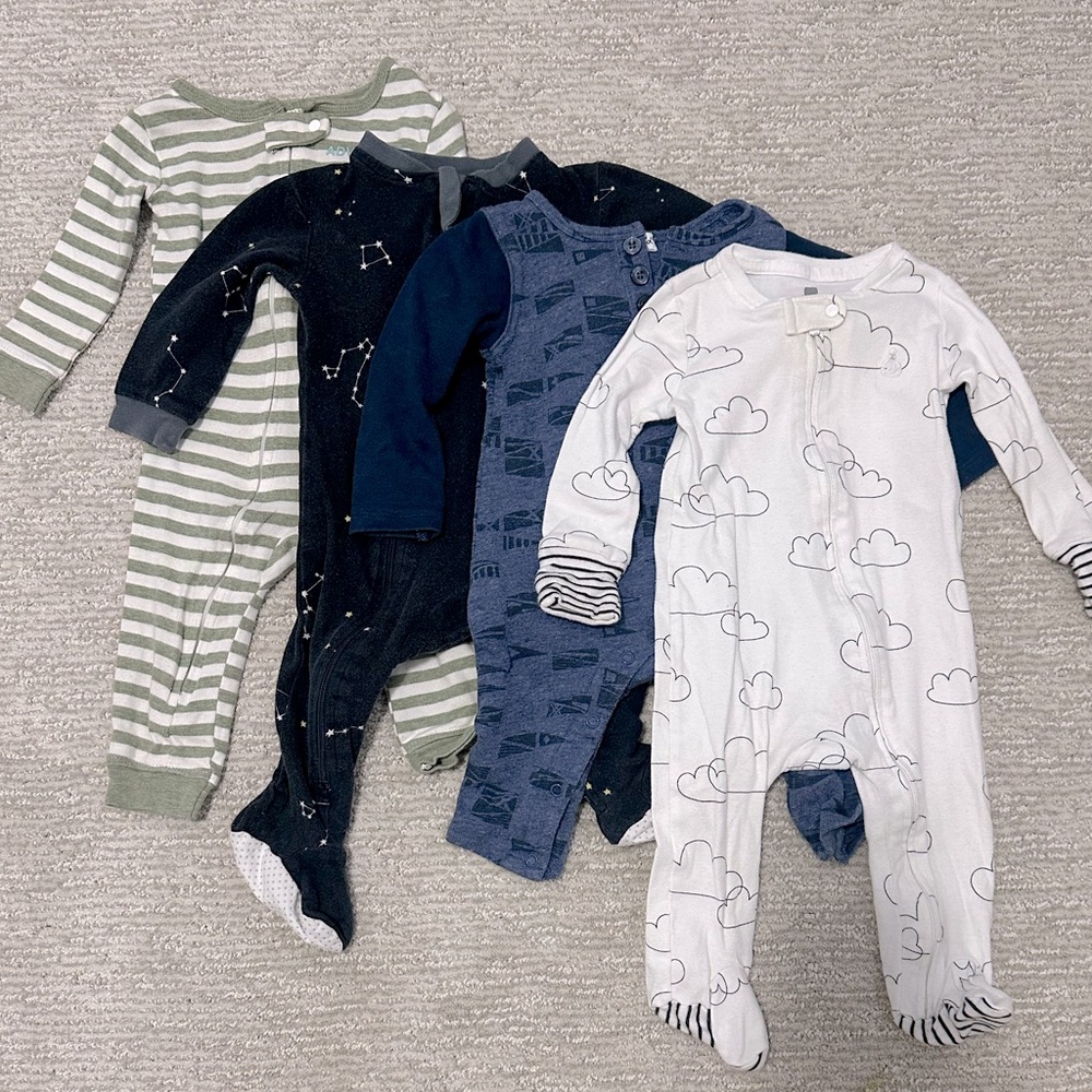 4 used 6-9 month sleepers